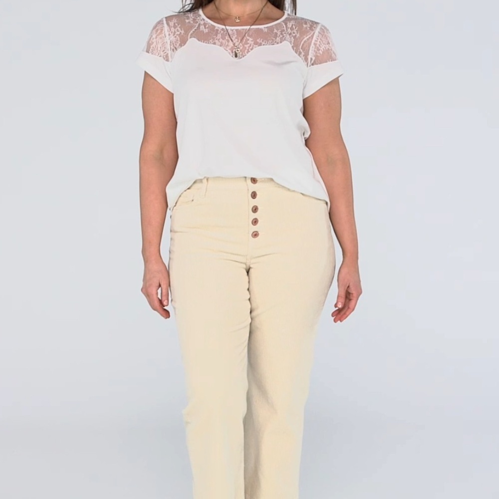 Cabi flirt tee